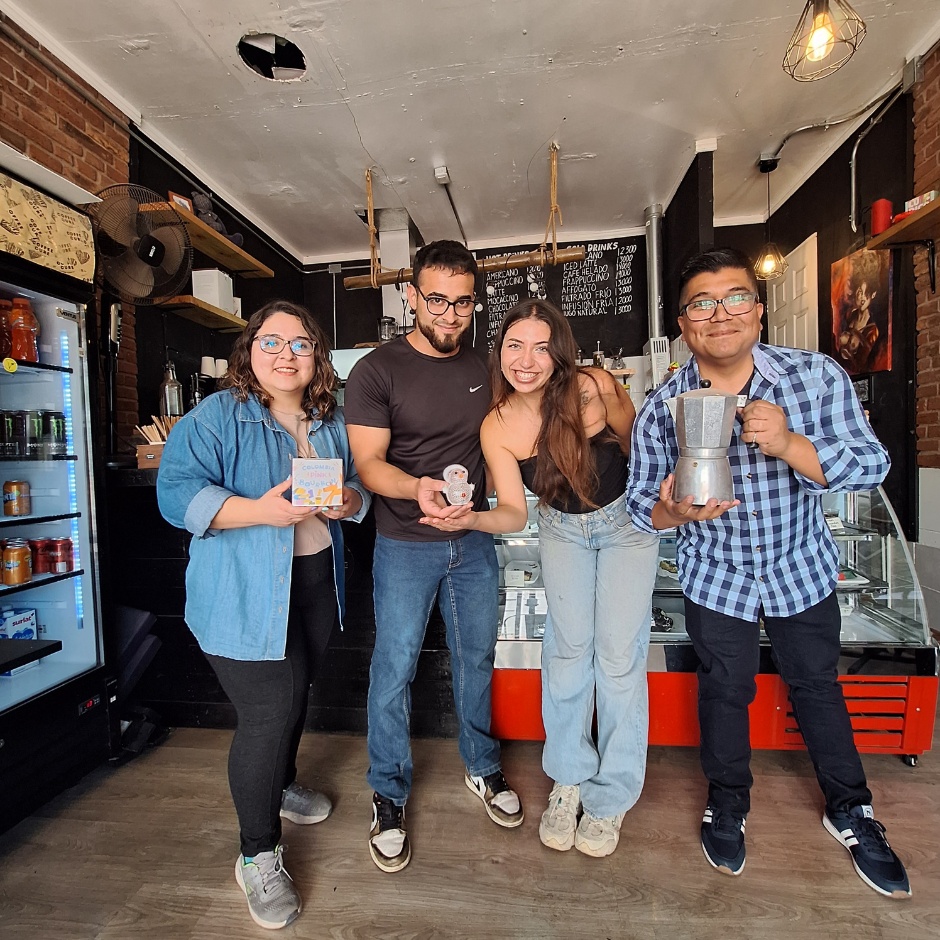 Pendiente nombre 0008